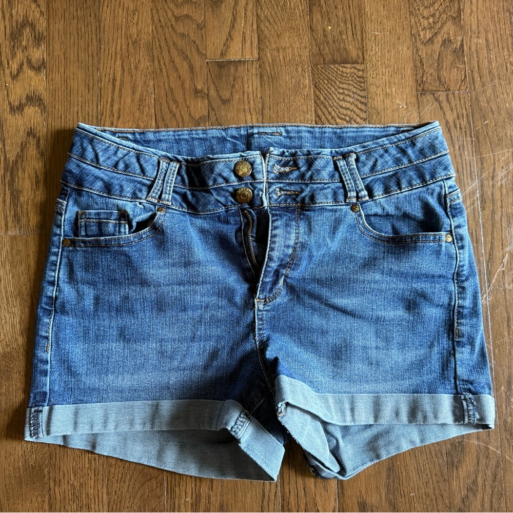 Blue Spice Jean Shorts Distressed Blue Denim